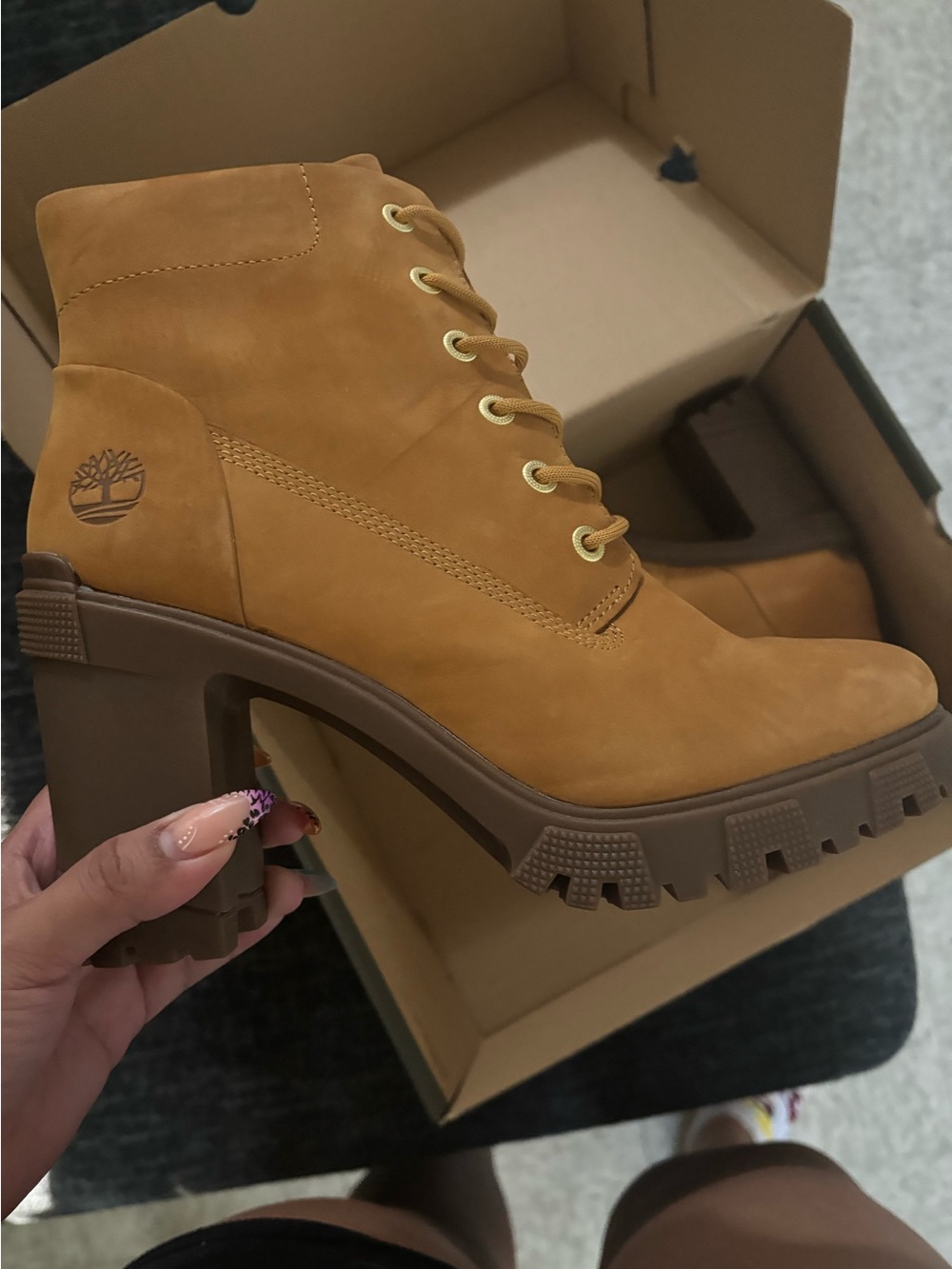 Timberland Wheat Nubuck Lace-Up Lug Heel Boots